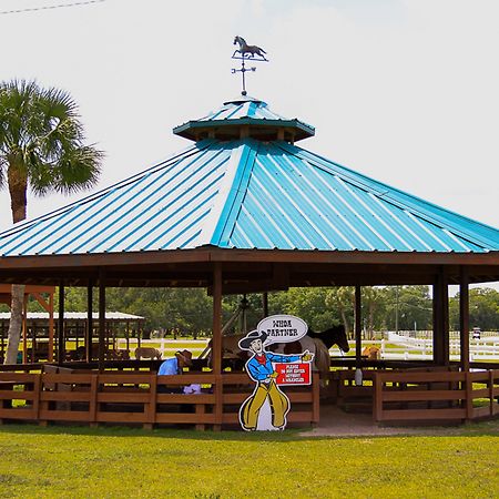 Westgate River Ranch Resort & Rodeo Exteriör bild