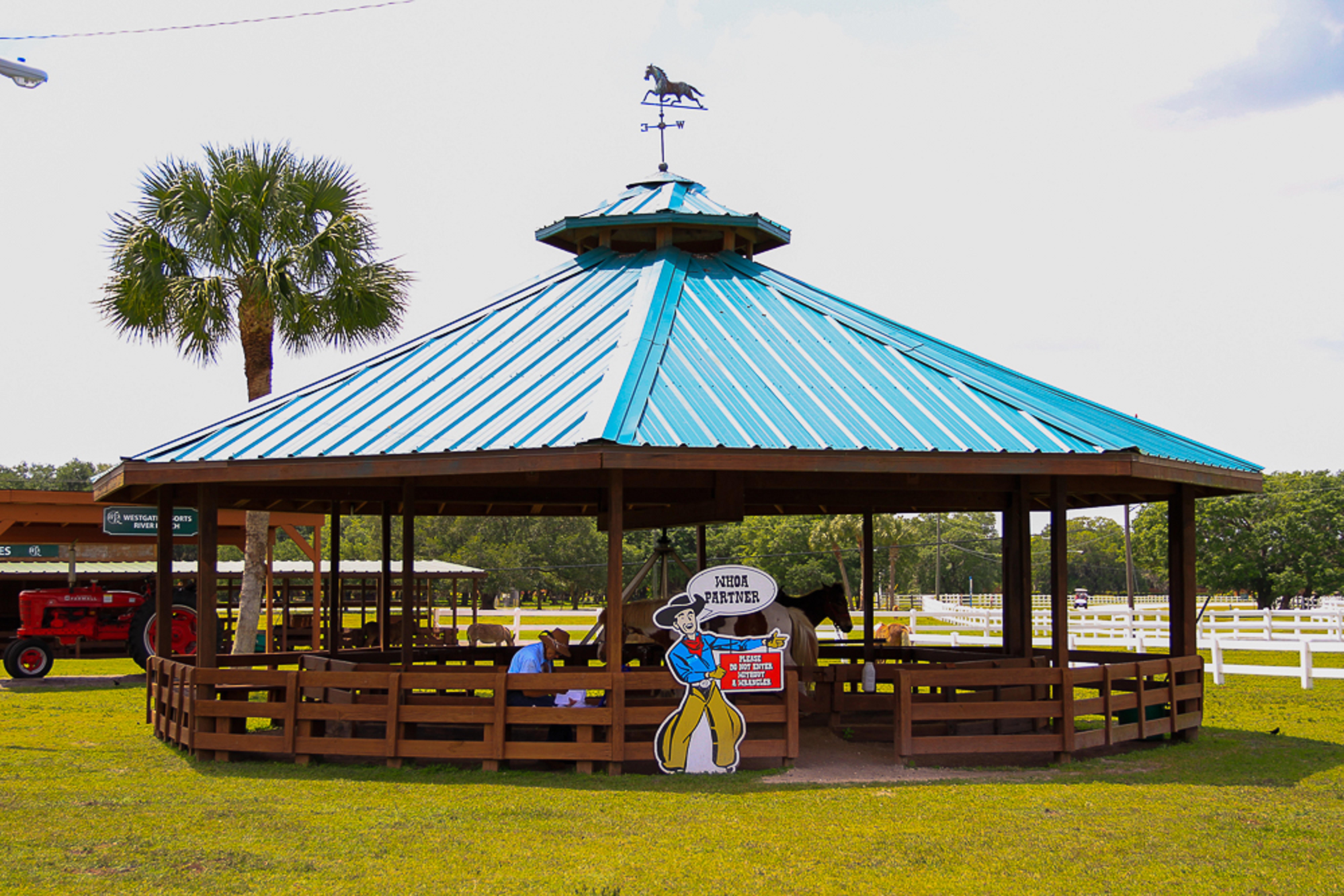 Westgate River Ranch Resort & Rodeo Exteriör bild