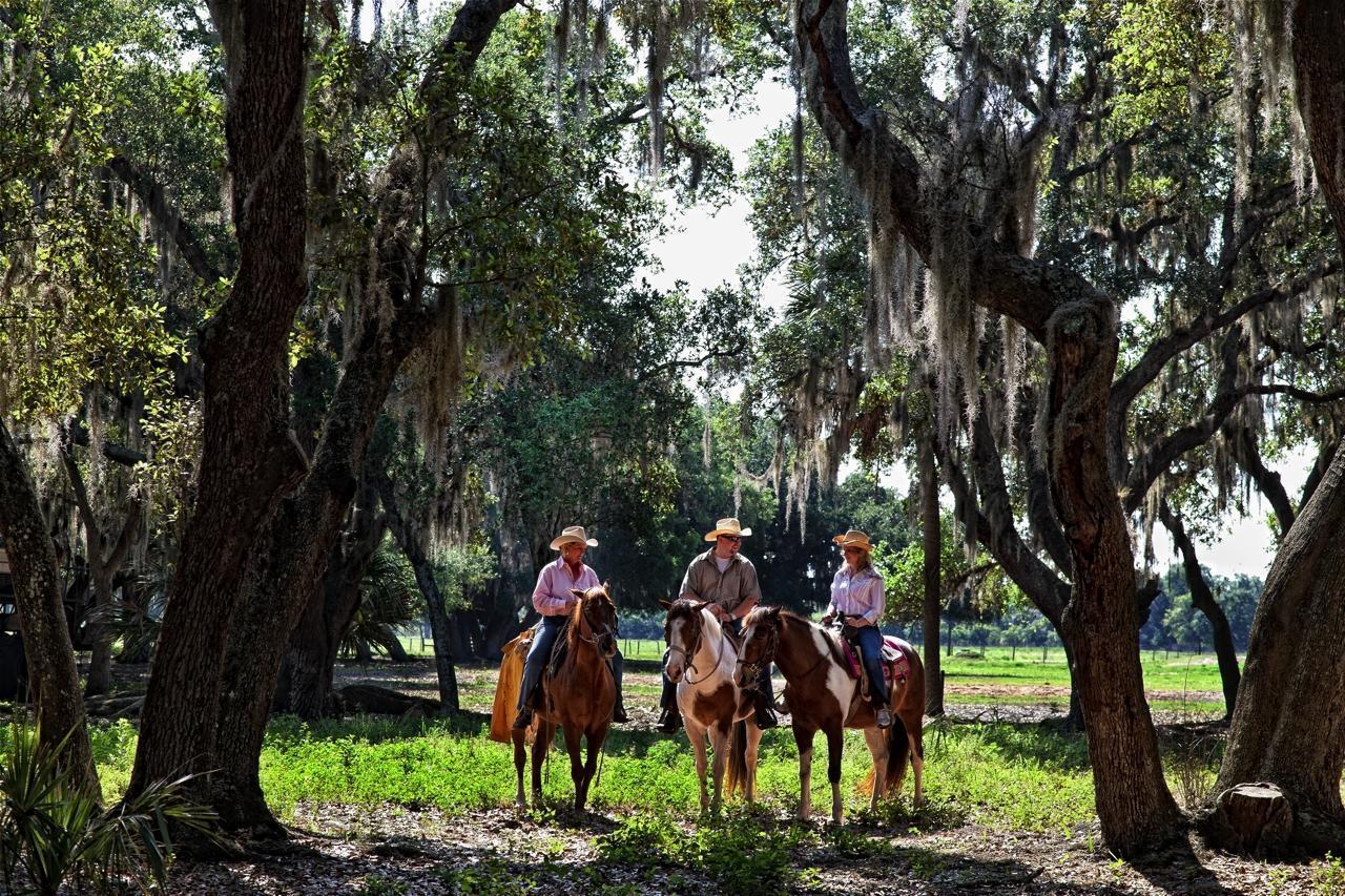 Westgate River Ranch Resort & Rodeo Exteriör bild
